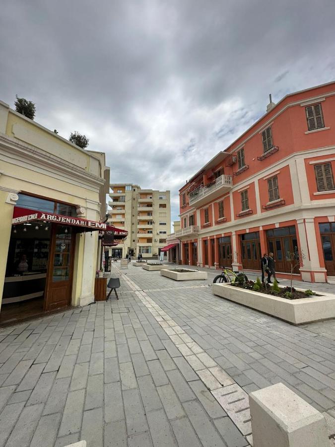 Central Charm Apartments Vlorë Eksteriør billede
