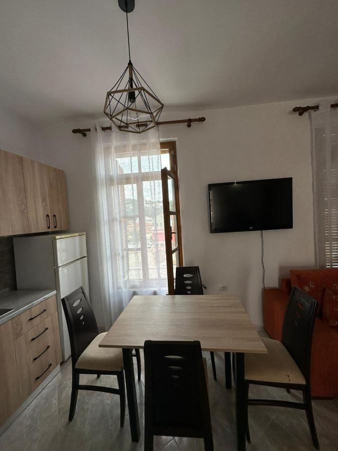 Central Charm Apartments Vlorë Eksteriør billede