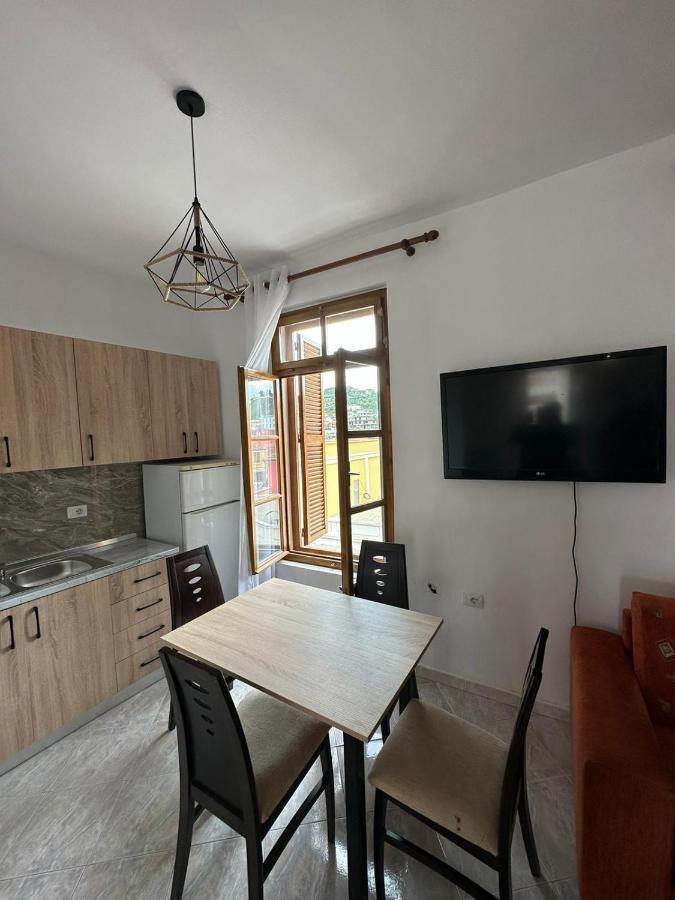 Central Charm Apartments Vlorë Eksteriør billede