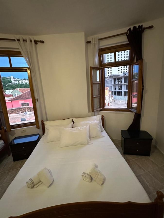 Central Charm Apartments Vlorë Eksteriør billede